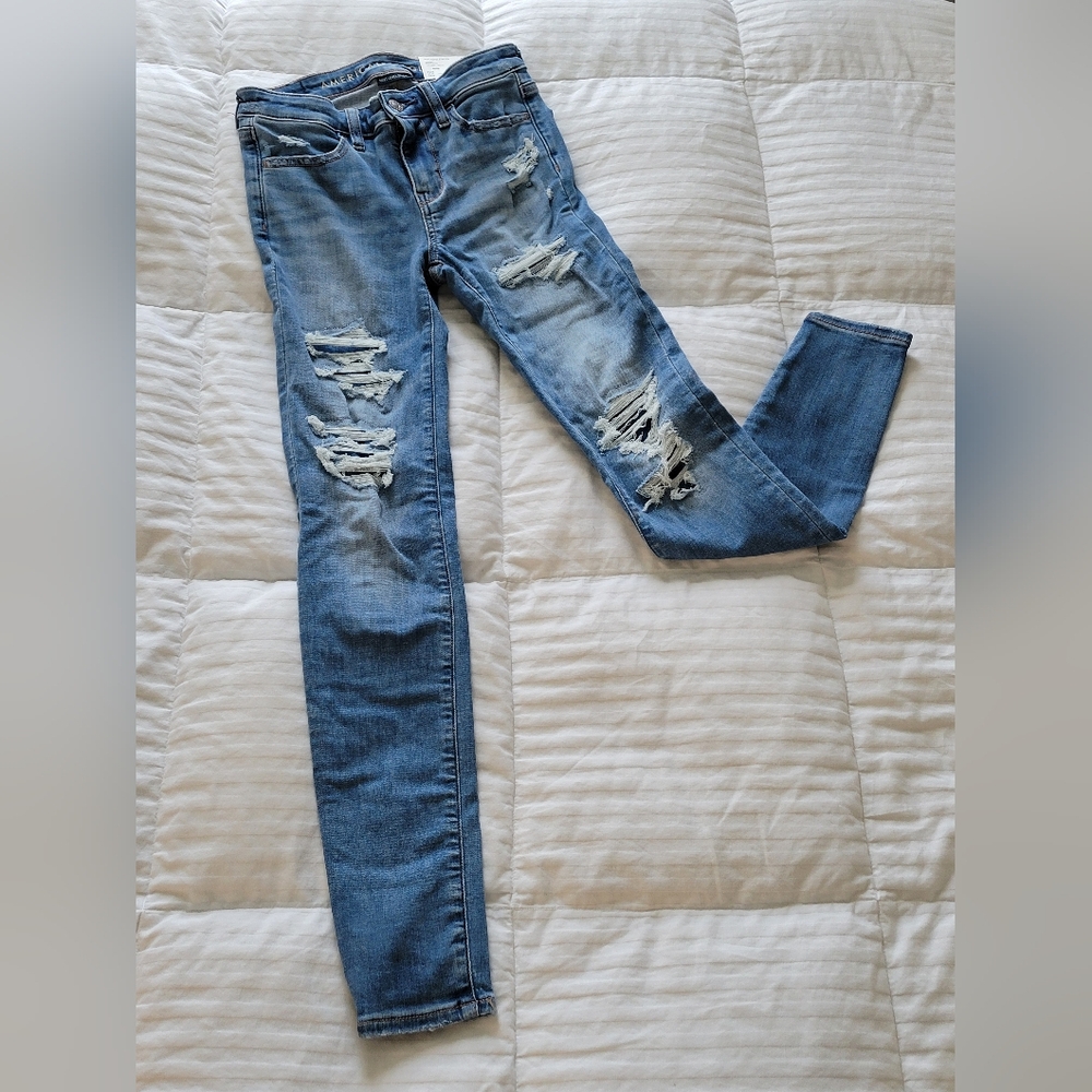NWT American Eagle 00 24W Regular Jegging Next Level Stretch Med Wash